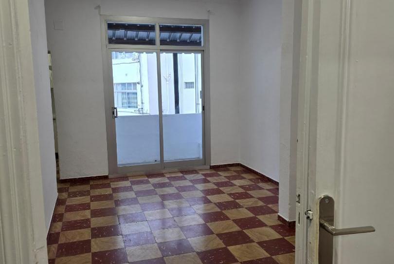 Flat to rent in Carrer Ricard Ankerman, 72, Foners, Illes Balears - image 1 Photo 1 of Flat to rent in Carrer Ricard Ankerman, 72, Foners, Illes Balears