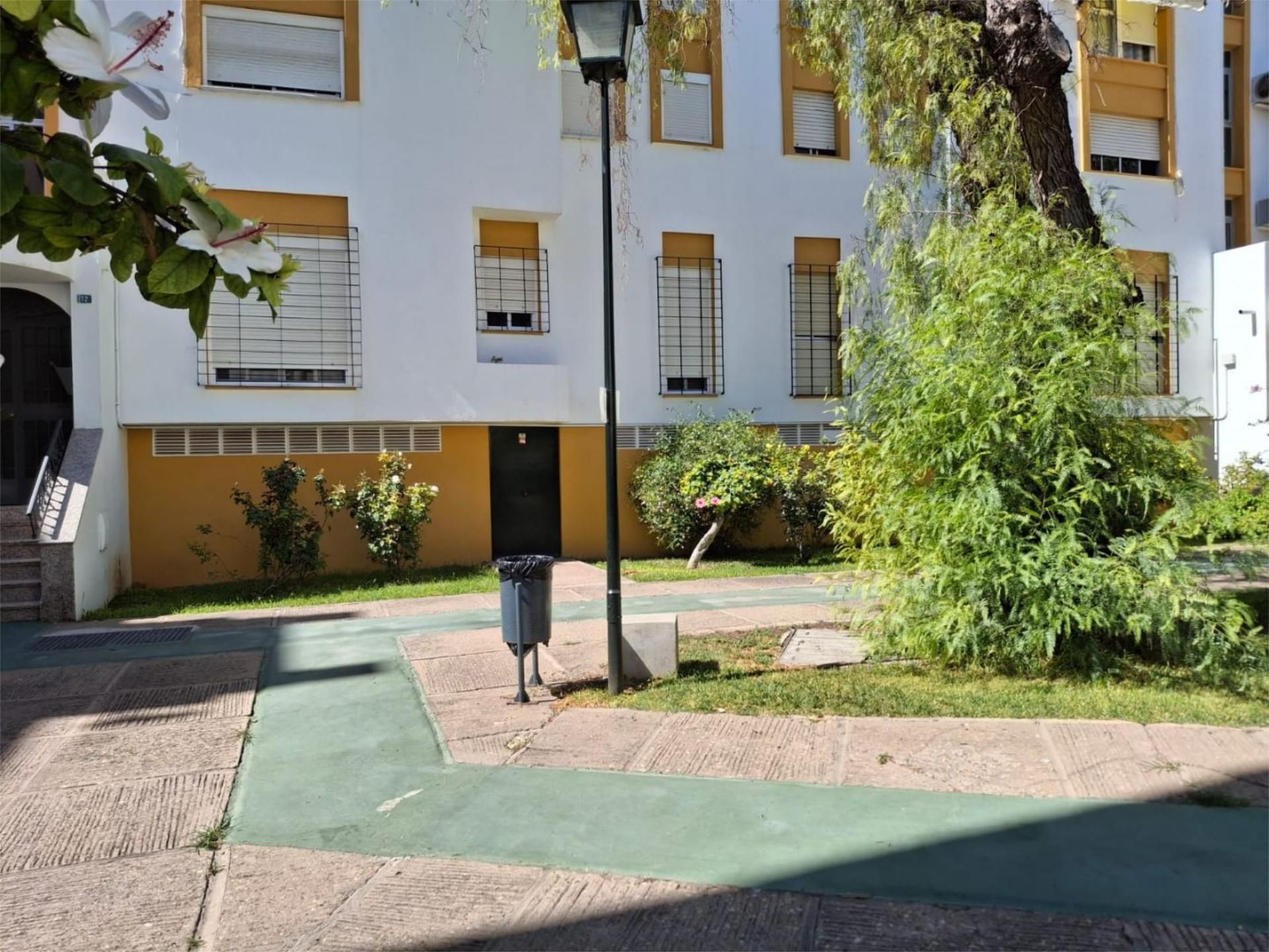Vista exterior de Trastero en venta en El Puerto de Santa María