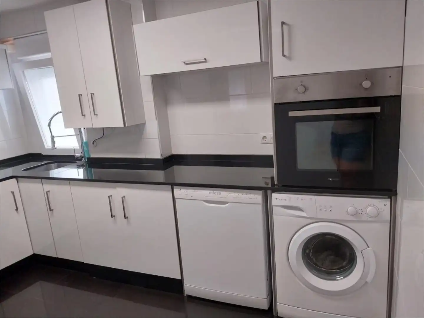 Küche von Wohnung zur untervermieten in Ponferrada mit Heizung, Parkett und Abstellraum