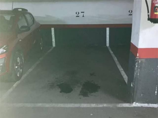 Garaje en Alquiler en Ronda Buenavista, 24 en Buenavista - Valparaíso - La Legua