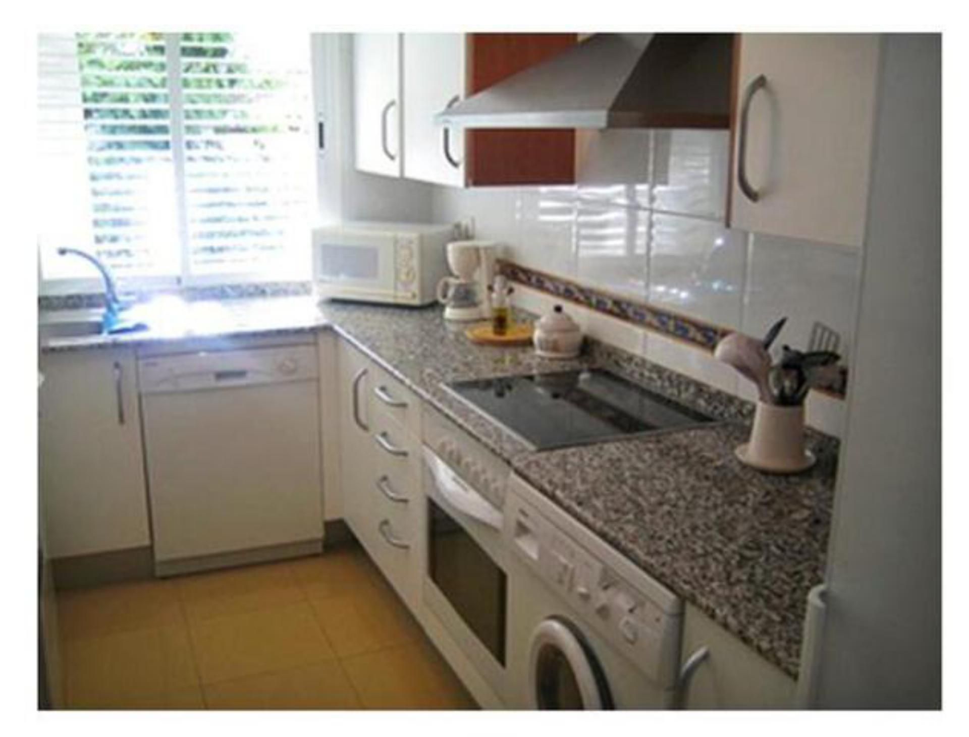 Apartment to rent in Bahía de Marbella