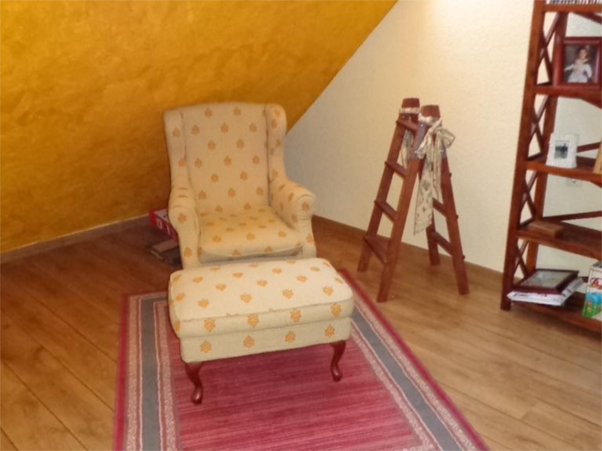 Sala d'estar de Pis en venda en Elda amb Aire condicionat i Terrassa