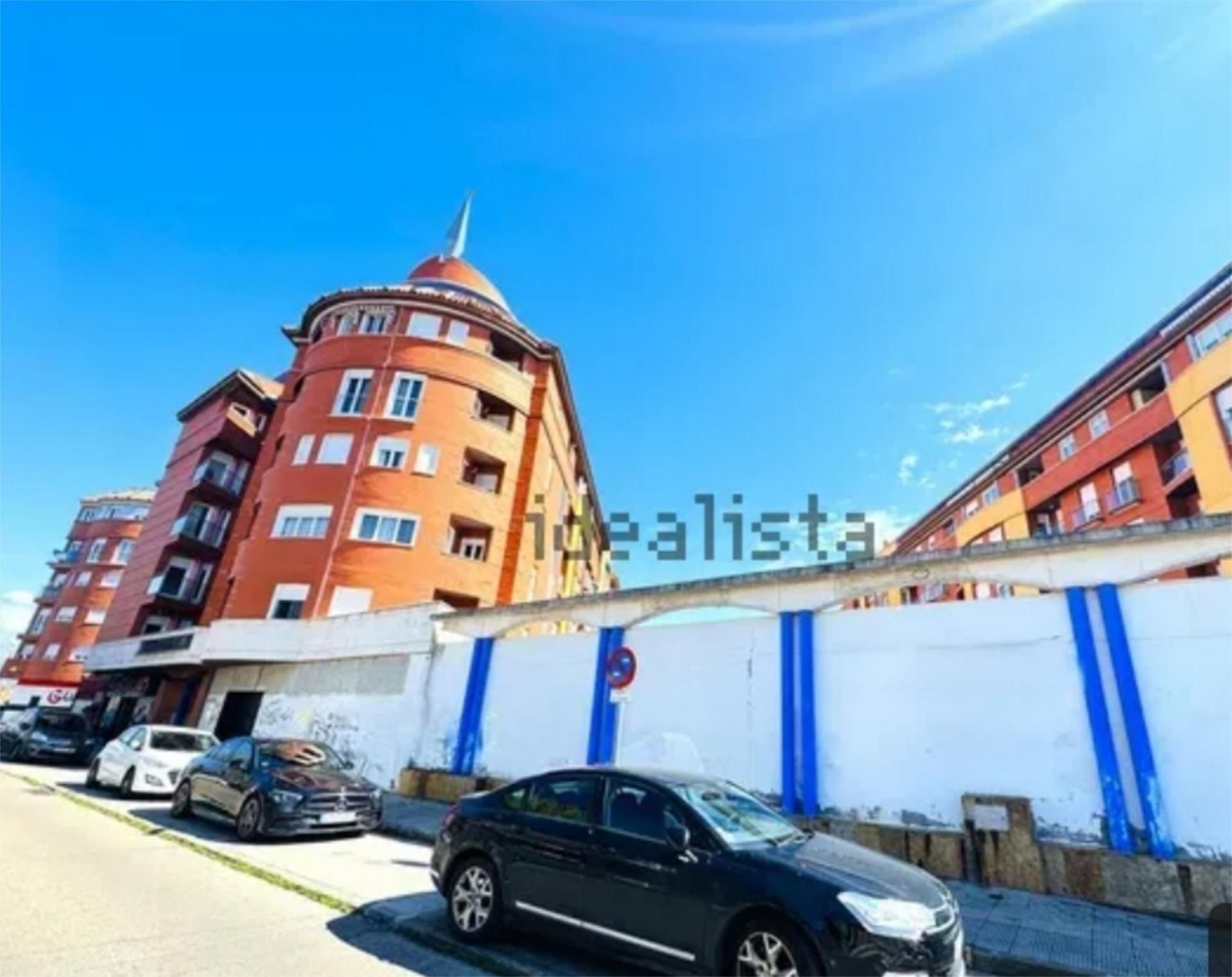 Vista exterior de Piso en venta en Talavera de la Reina con Aire acondicionado, Calefacción y Parquet