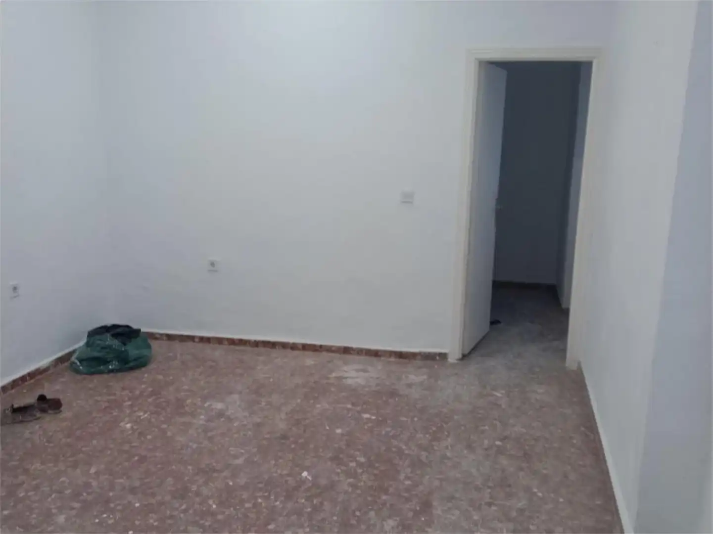 Geschaftsraum zur Miete in Calle José y Felipe Acuña, 9, Huévar del Aljarafe Geschaftsraum zur Miete in Huévar del Aljarafe mit Klimaanlage