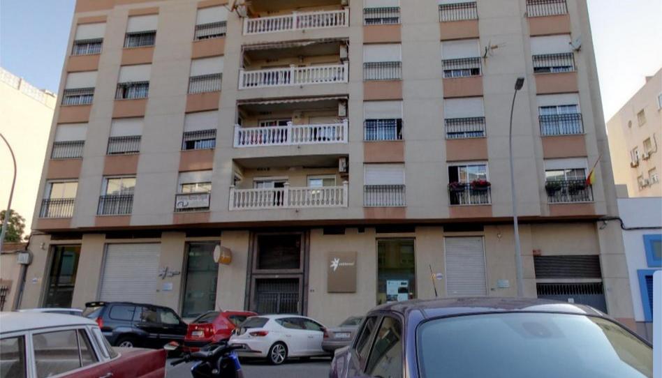 Photo 1 of Garage to rent in Calle de Carlos V, 16, El Industrial, Melilla