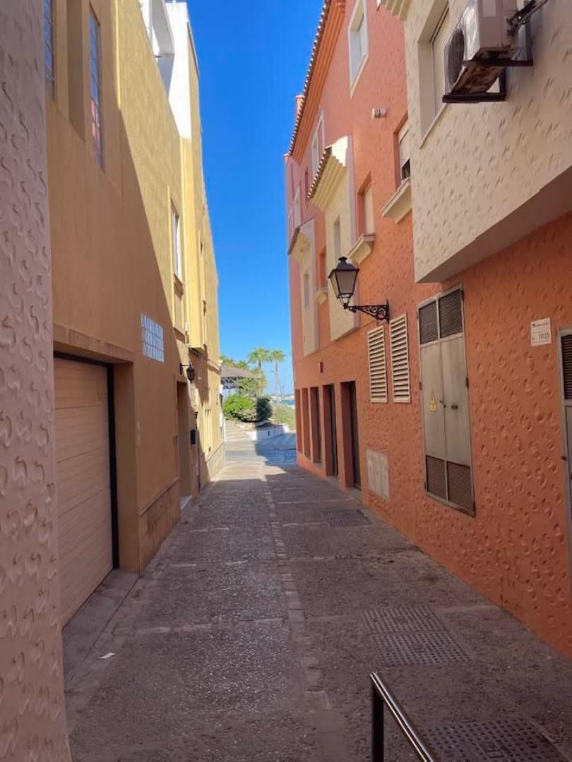 Vista exterior de Piso de alquiler en Rota con Aire acondicionado, Terraza y Amueblado