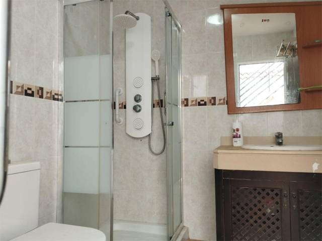 Planta baja en Alquiler en Avenida de España, 148 en Los Nietos