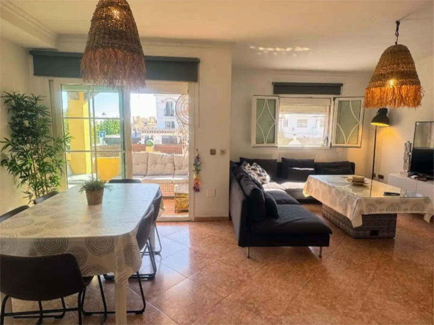 Wohnung zum Verkauf in Calle Andrés Segovia, 6, Capellanía - Retamar Esszimmer von Wohnung zum Verkauf in Alhaurín de la Torre mit Klimaanlage, Heizung und Privatgarten