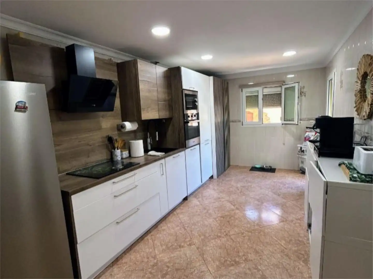 Wohnung zum Verkauf in Calle Andrés Segovia, 6, Capellanía - Retamar Küche von Wohnung zum Verkauf in Alhaurín de la Torre mit Klimaanlage, Heizung und Privatgarten