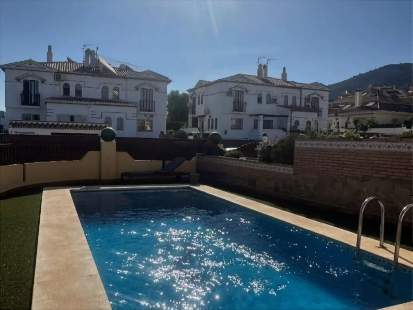 Wohnung zum Verkauf in Calle Andrés Segovia, 6, Capellanía - Retamar Schwimmbecken von Wohnung zum Verkauf in Alhaurín de la Torre mit Klimaanlage, Heizung und Privatgarten