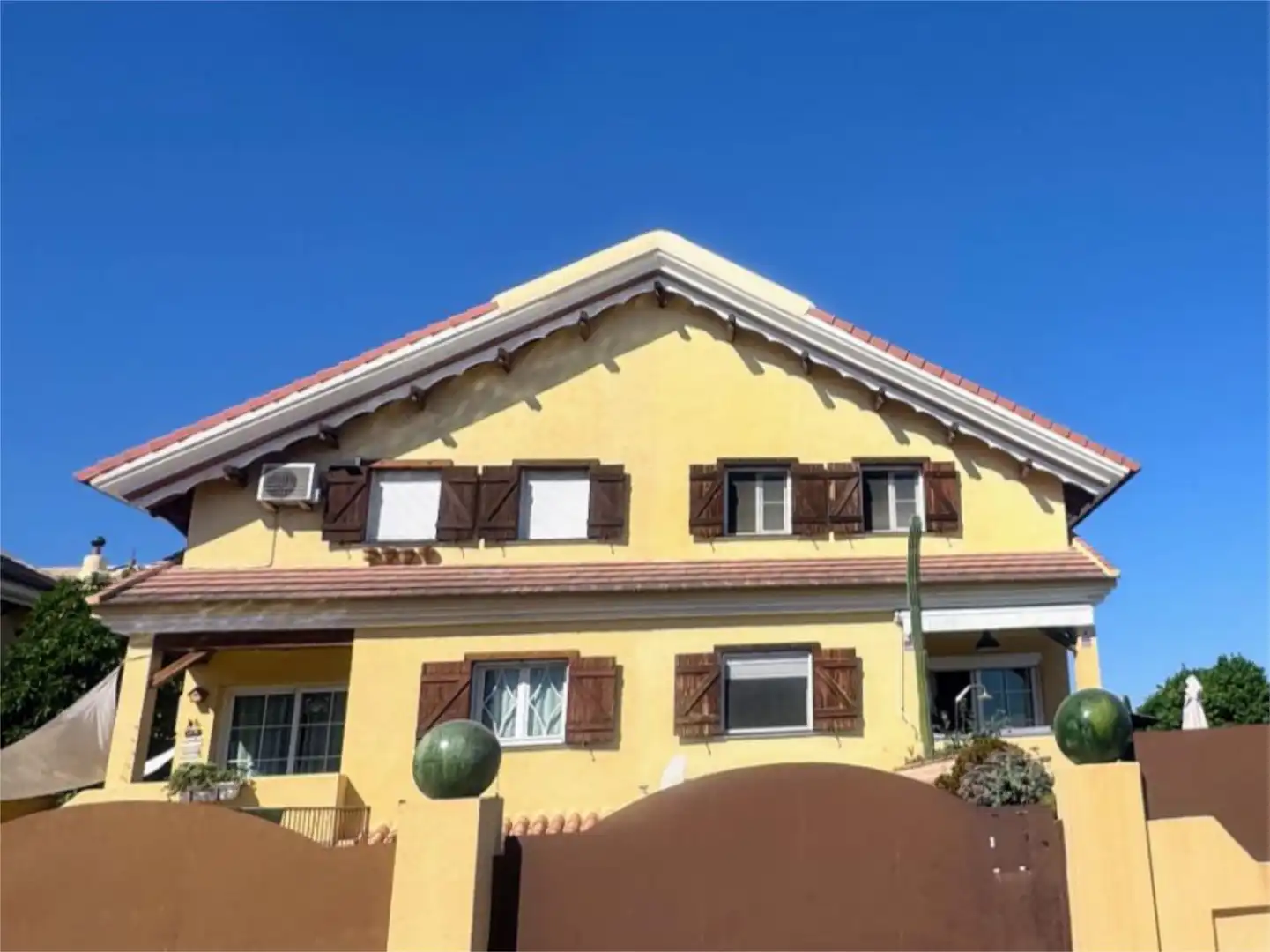 Wohnung zum Verkauf in Calle Andrés Segovia, 6, Capellanía - Retamar Außenansicht von Wohnung zum Verkauf in Alhaurín de la Torre mit Klimaanlage, Heizung und Privatgarten
