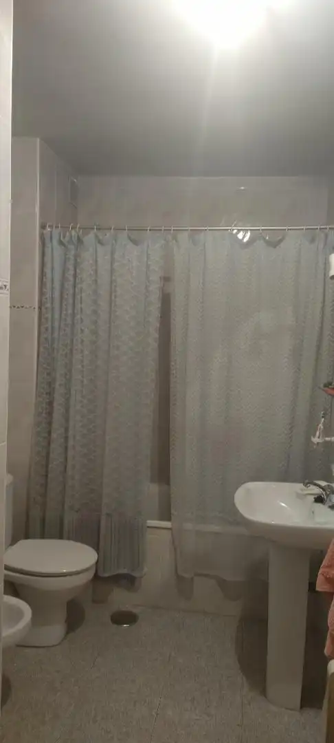 Schlafzimmer von Wohnung zum Verkauf in Santa Cruz del Valle mit Möbliert, Ofen und Waschmaschine