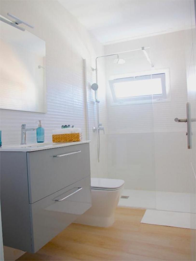 Bathroom of Apartment to rent in San Bartolomé de Tirajana  with Furnished