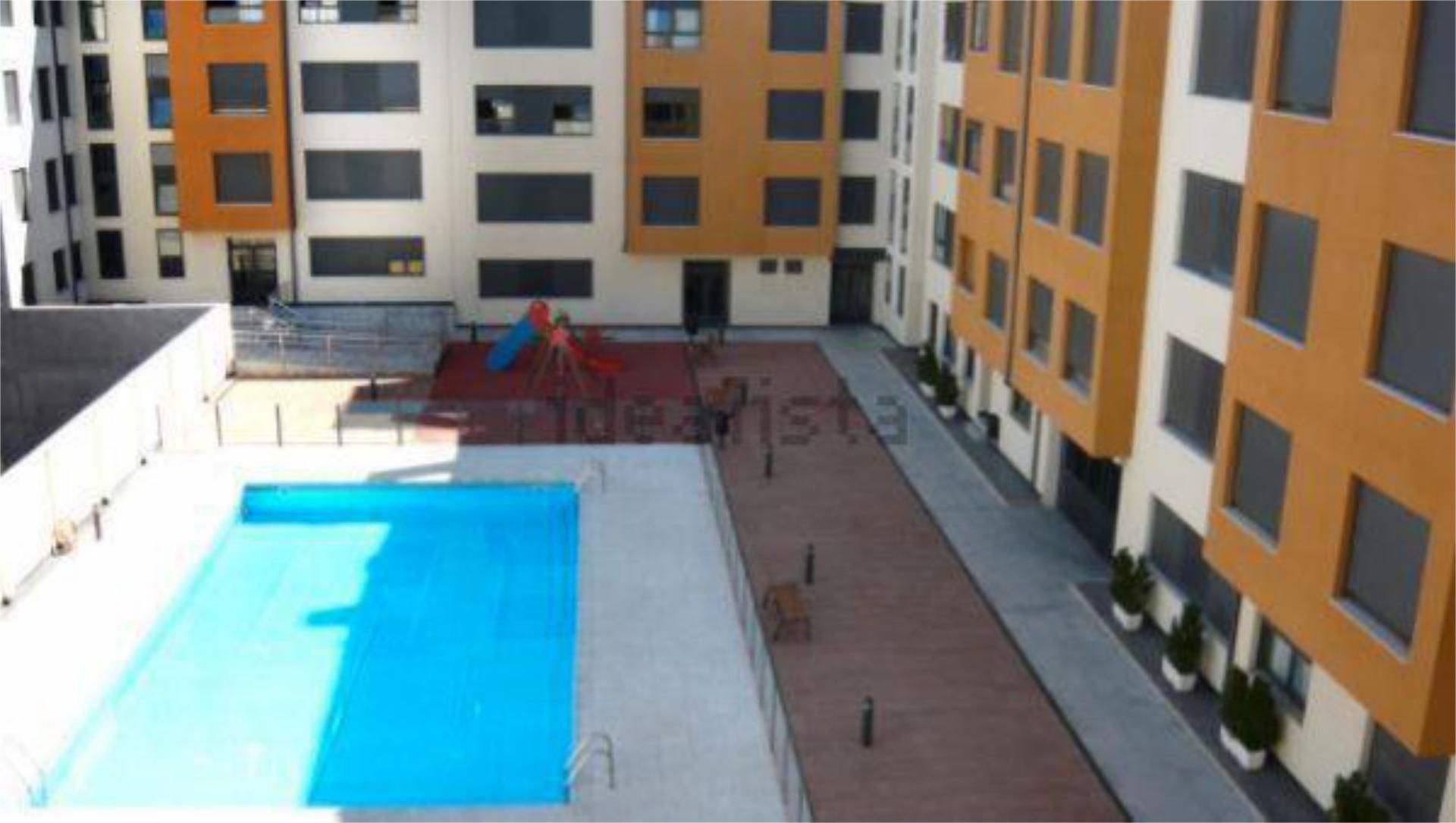 Piscina de Piso de alquiler en Aranda de Duero con Calefacción, Jardín privado y Terraza