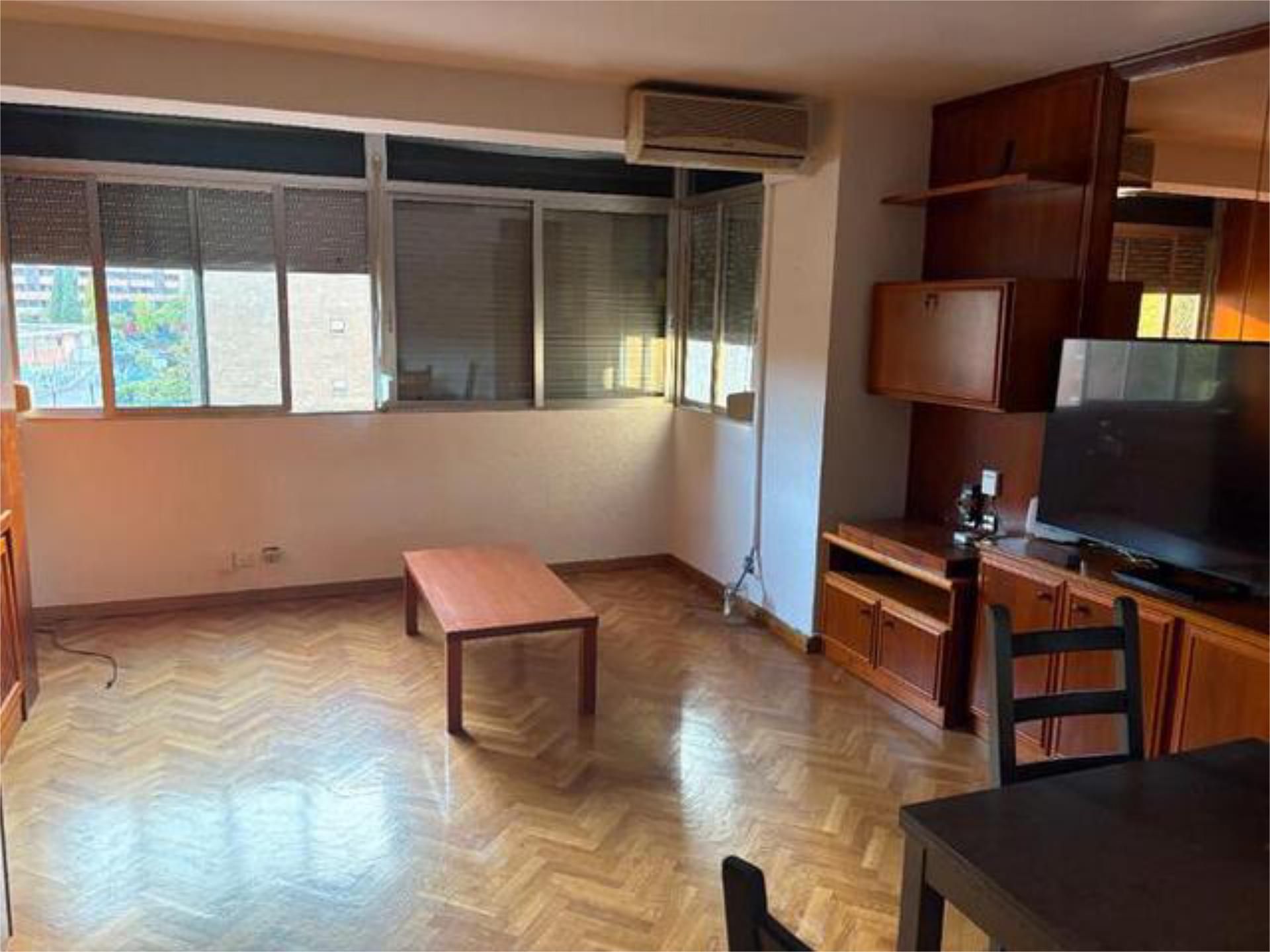 Flat to rent in La Bozada – Parque Delicias