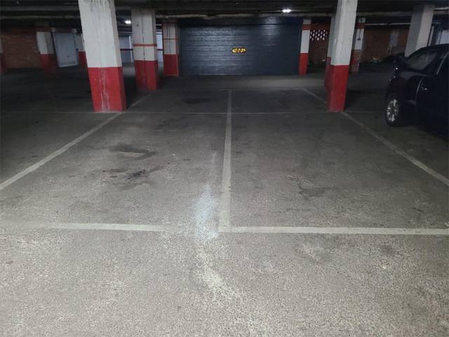 Garaje en Venta en Calle Corredoria Alta, 24 en HUCA - La Cadellada