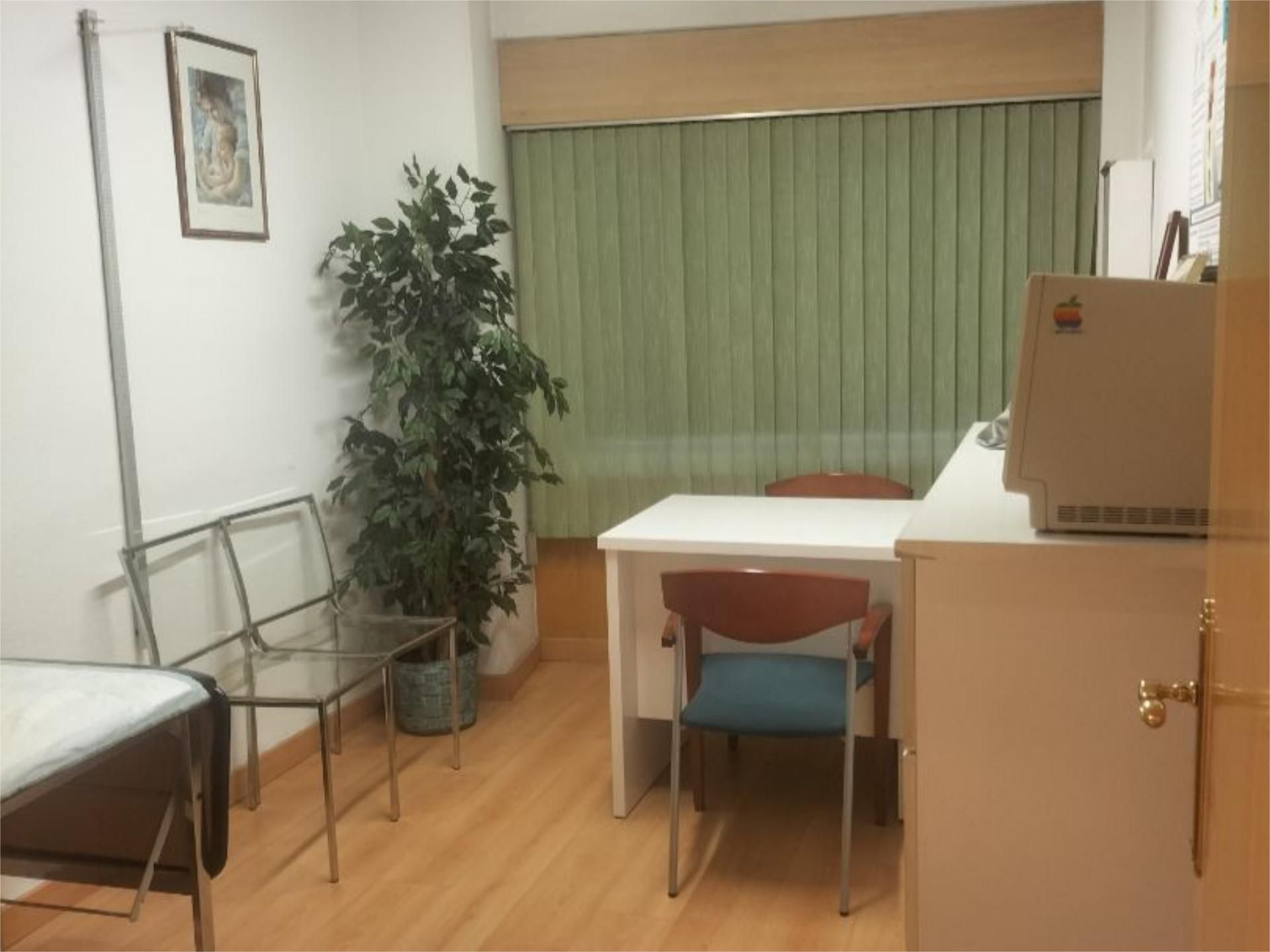 Oficina de lloguer en  Zaragoza Capital