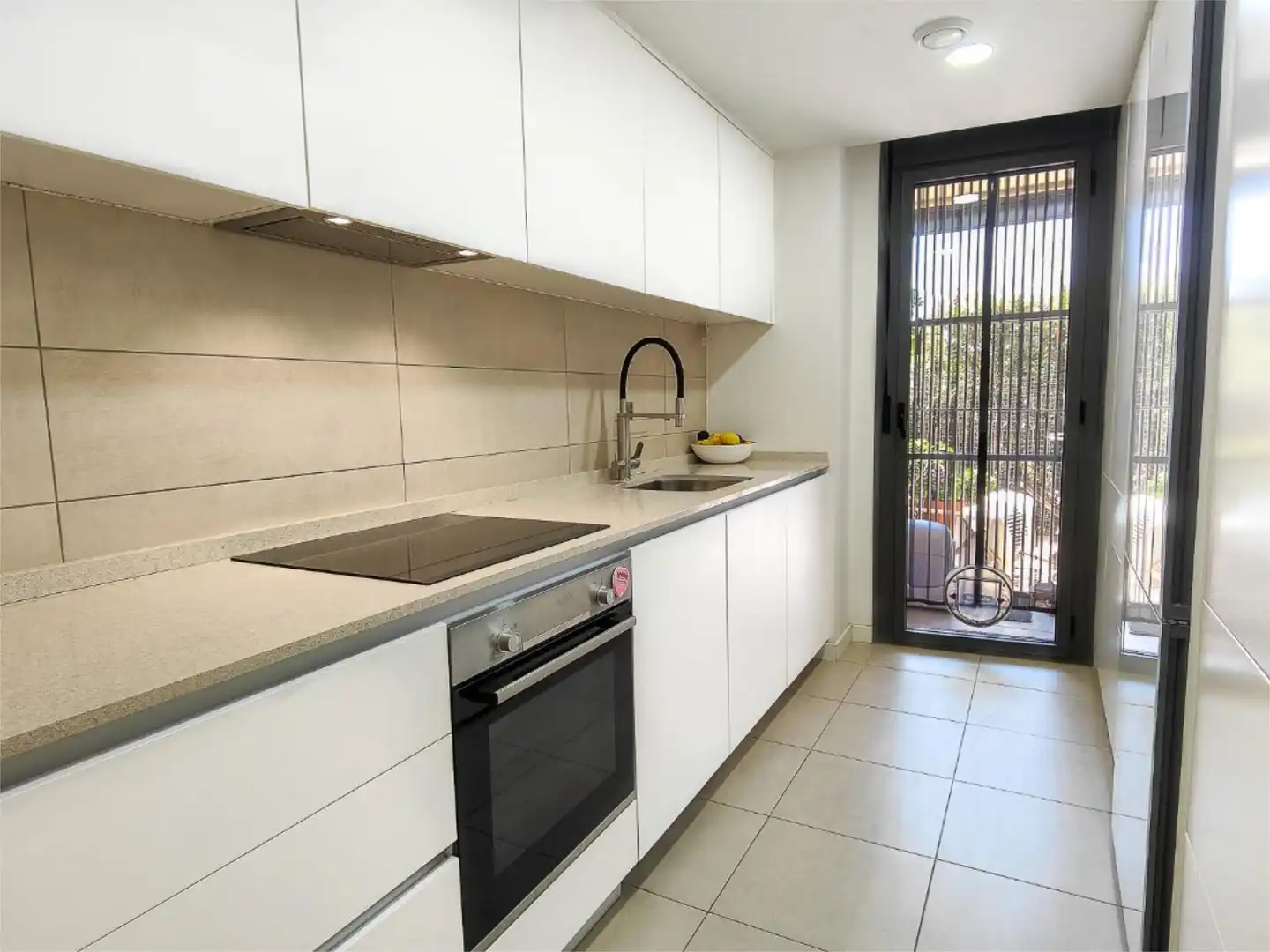 Planta baixa en venda a Carrer de Jaume Villanueva, 3, Estadi Balear Cuina de Planta baixa en venda en Palma de Mallorca amb Aire condicionat, Calefacció i Parquet