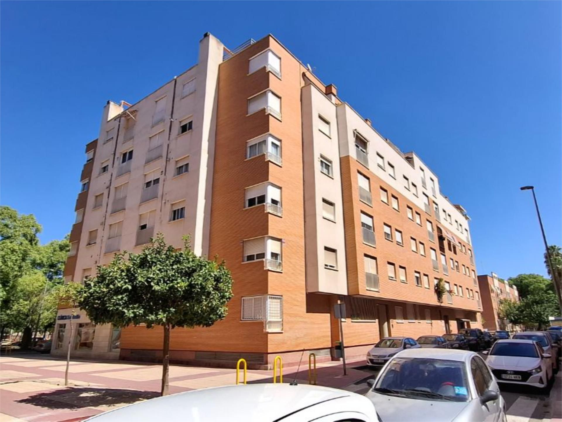 Vista exterior de Pis en venda en  Murcia Capital amb Aire condicionat, Terrassa i Balcó