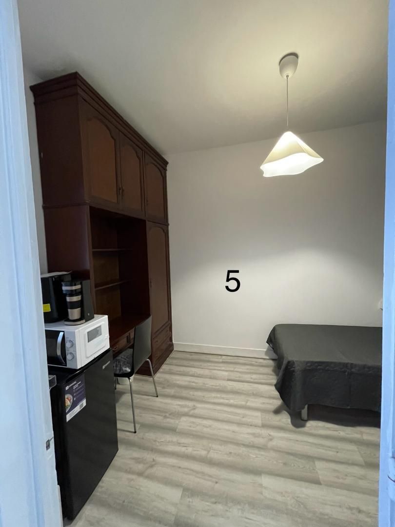 Bedroom of Flat to share in Ourense Capital   with Heating, Parquet flooring and Terrace