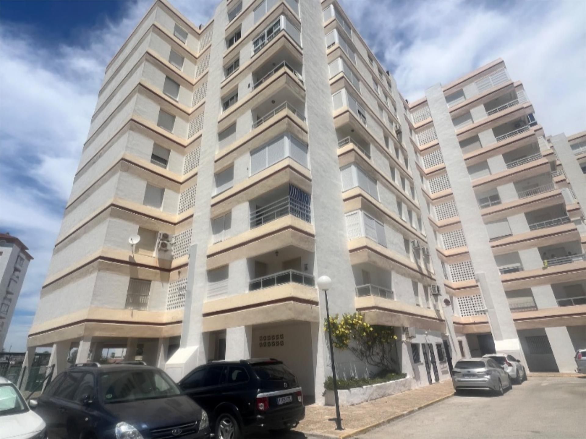 Exterior view of Flat for sale in El Puerto de Santa María  with Swimming Pool, Furnished and Community parking