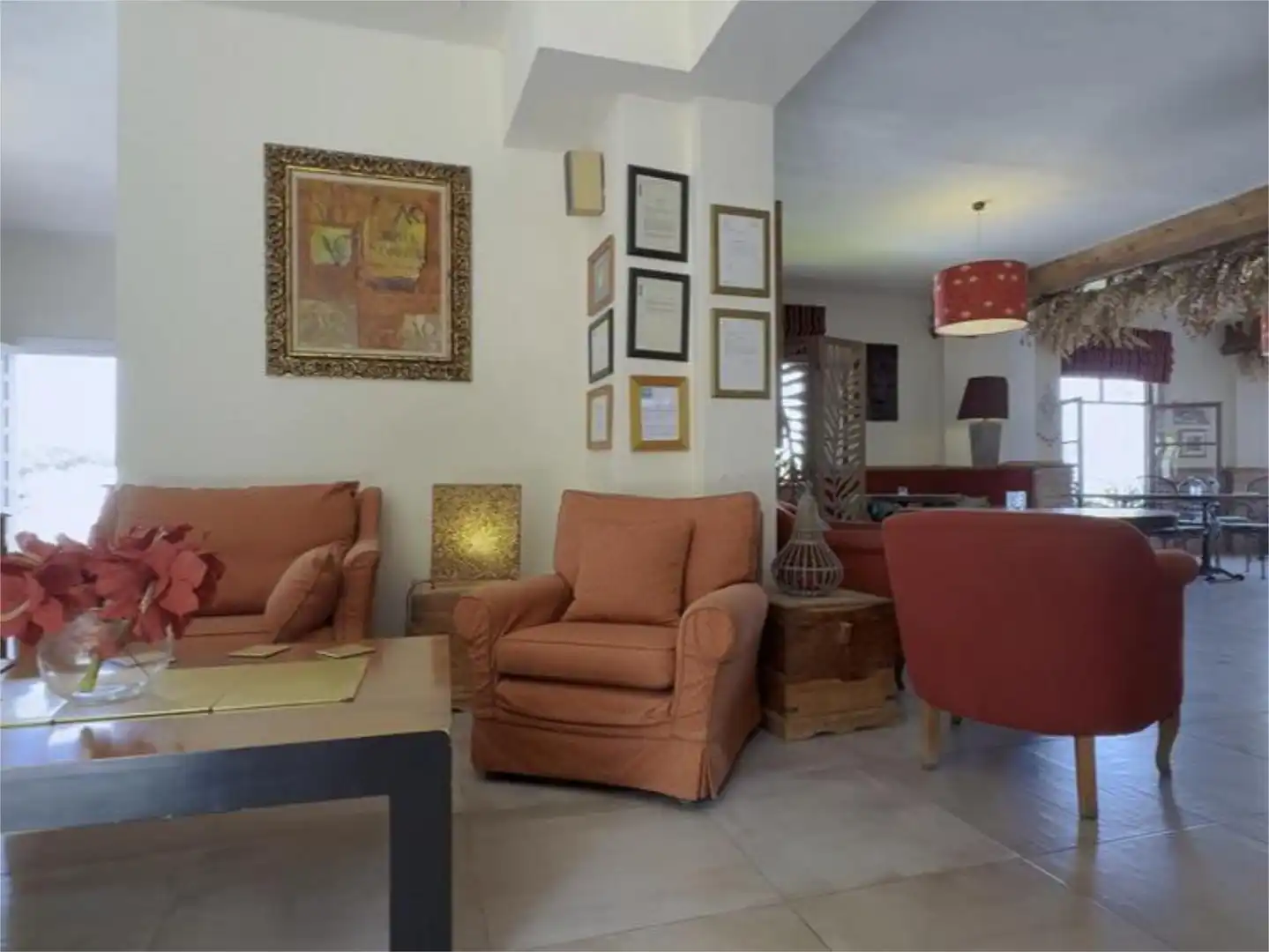 Local en venda a Punta Lara, 22, Chaparil - Torrecilla - Punta Lara Sala d'estar de Local en venda en Nerja amb Aire condicionat, Calefacció i Parquet