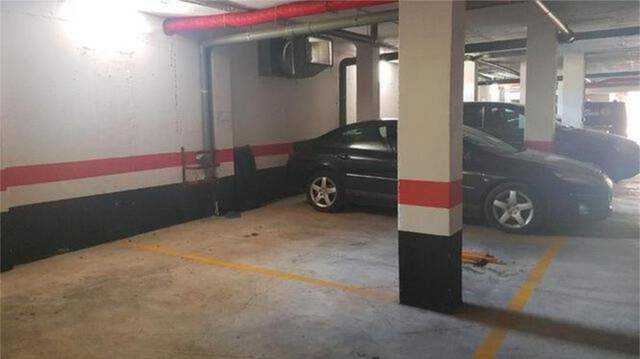 Garaje en Alquiler en Caleta de Vélez