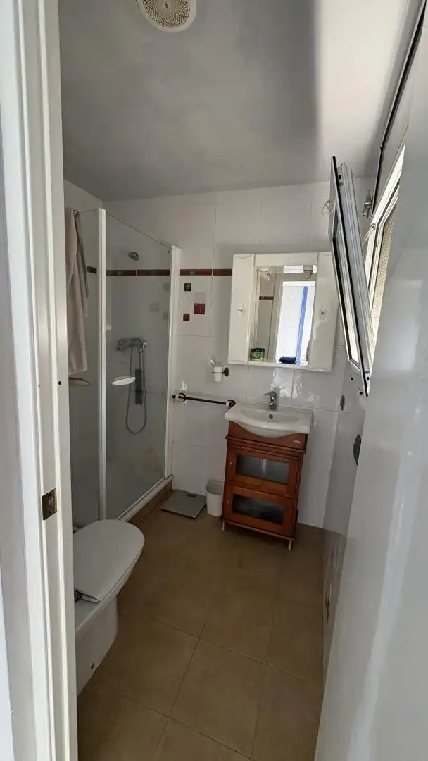 Wohnung zum Verkauf in Carrer Mossèn Jacint Verdaguer, 21, Centre Badezimmer von Wohnung zum Verkauf in Palamós mit Balkon