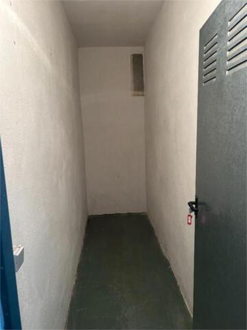 Box room to rent in Aranjuez