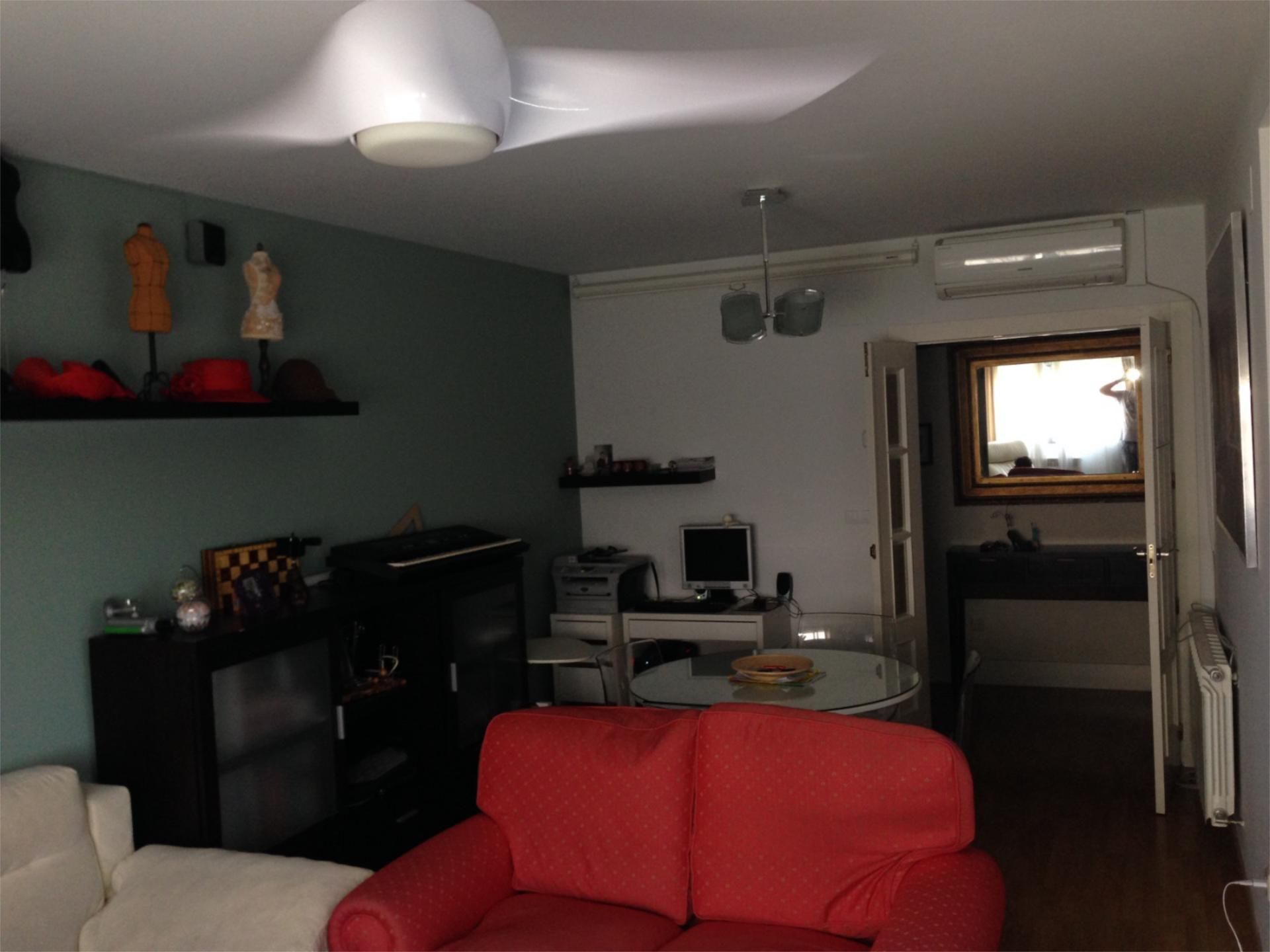Sala de estar de Apartamento de alquiler en  Albacete Capital con Aire acondicionado, Calefacción y Amueblado