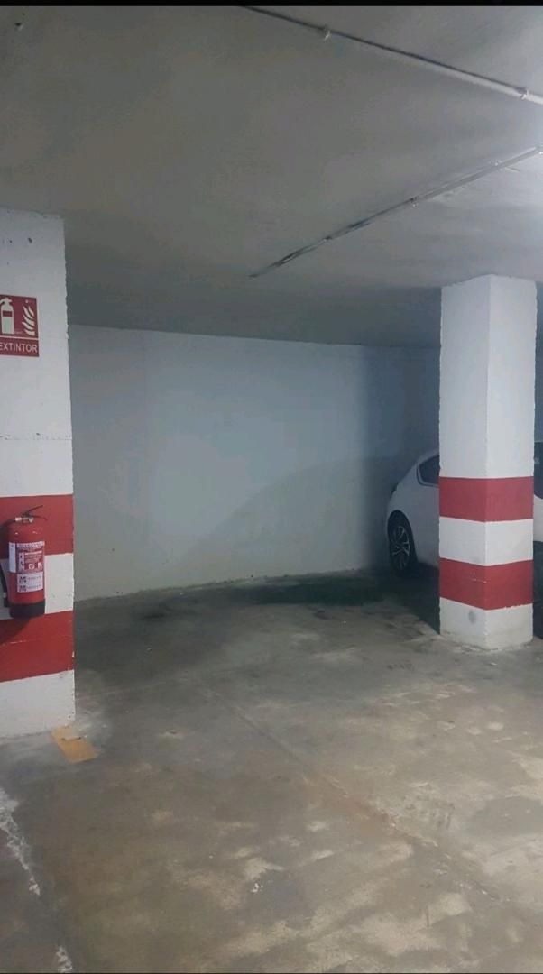 Aparcament de Garatge de lloguer en  Granada Capital