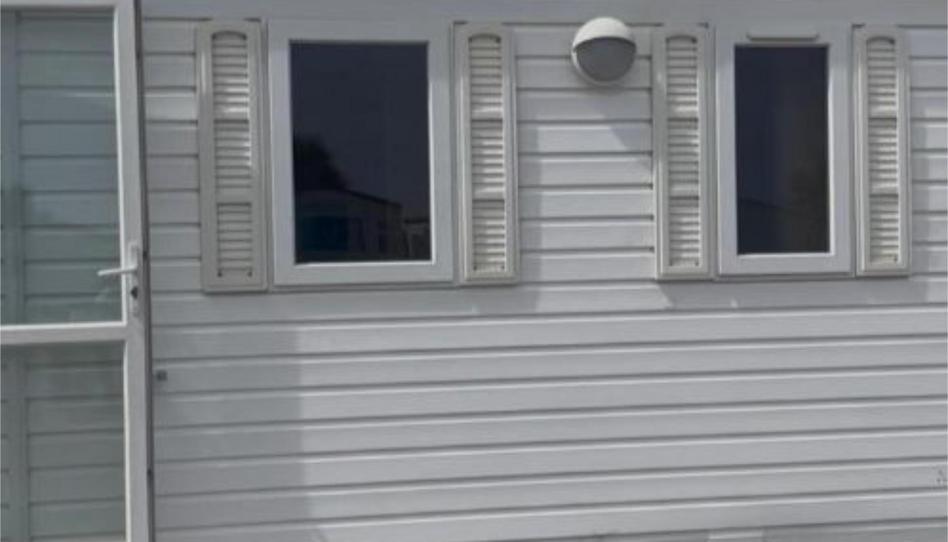 Foto 1 de Casa o xalet en venda a Calle Concepción Rodríguez Garzón, 1, Tres Ventanas, Huelva