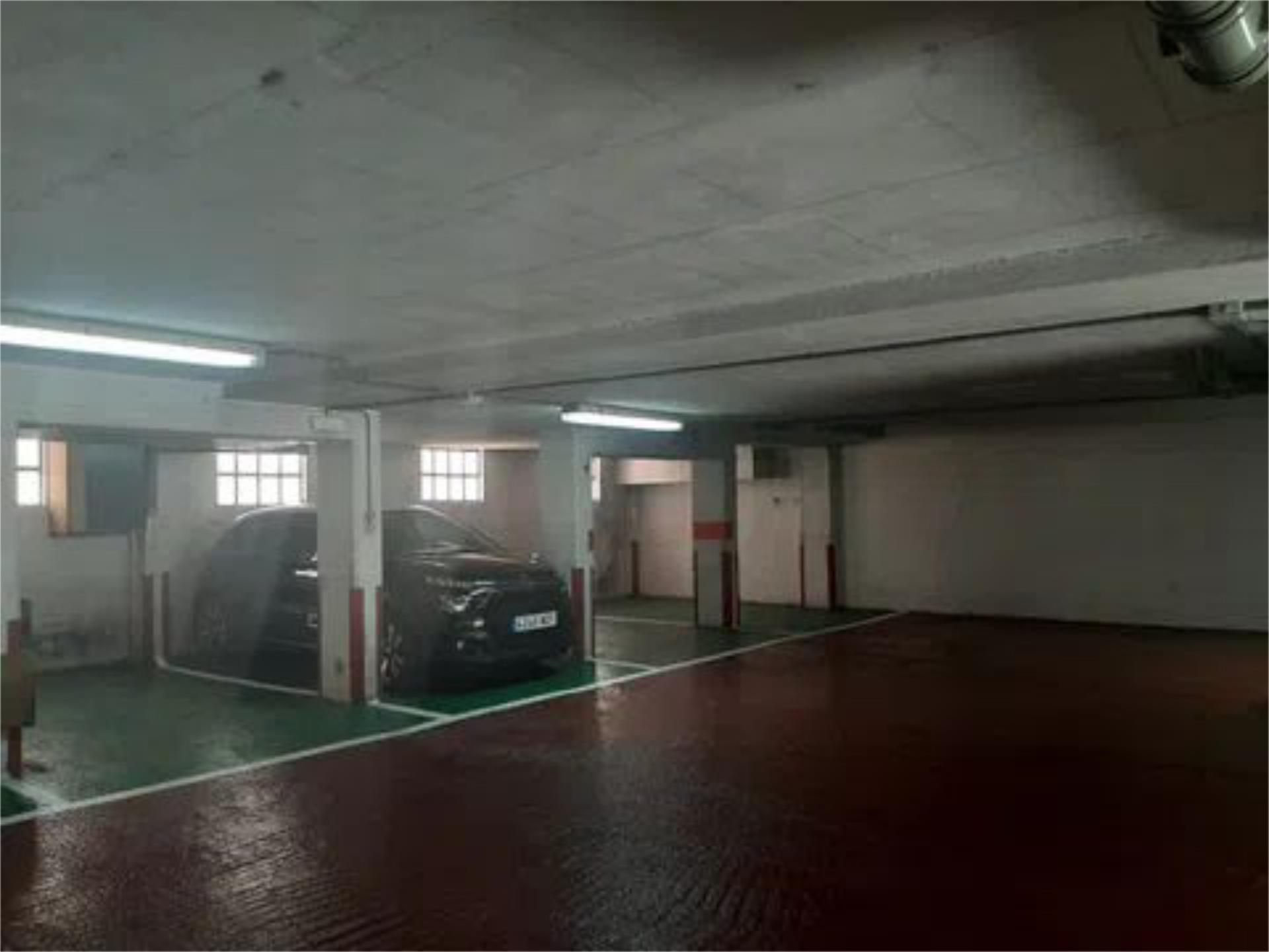 Aparcament de Garatge de lloguer en A Coruña Capital 
