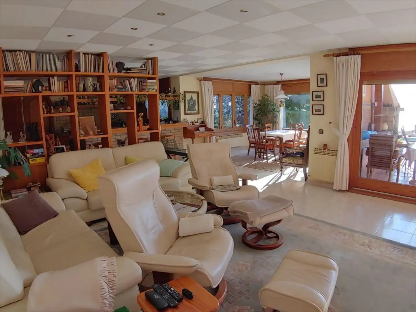 Houses for sale in Carrer Holanda, 3, Canyelles Living room of Houses for sale in Lloret de Mar with Terrace and Swimming Pool