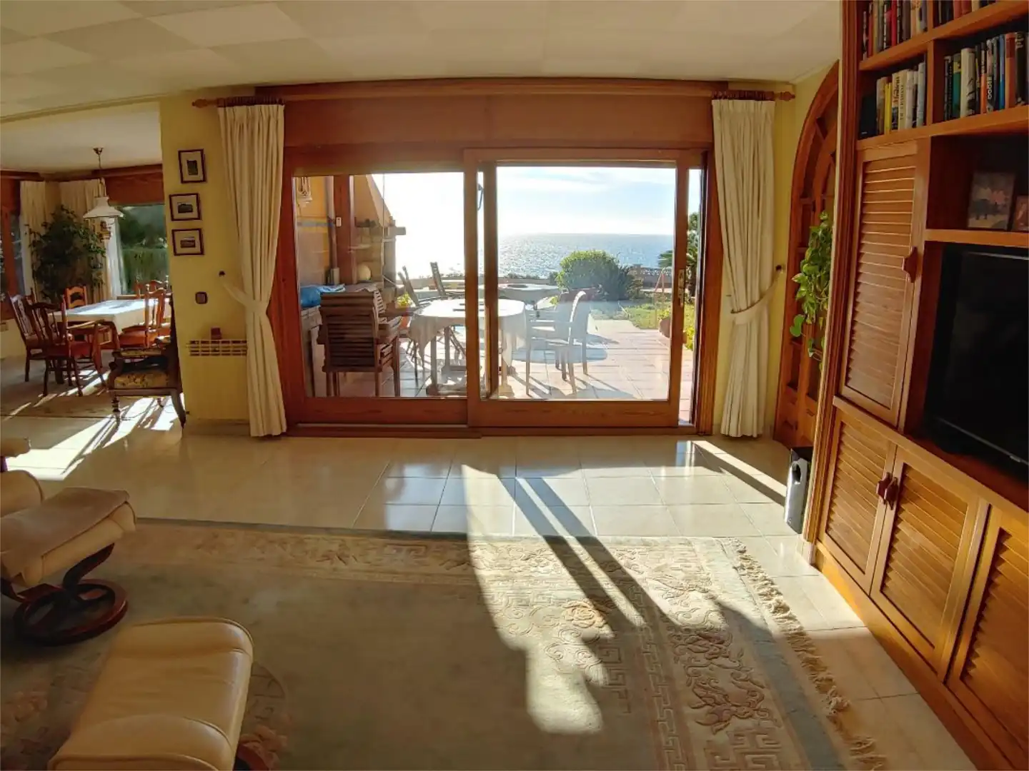 Houses for sale in Carrer Holanda, 3, Canyelles Houses for sale in Lloret de Mar with Terrace and Swimming Pool
