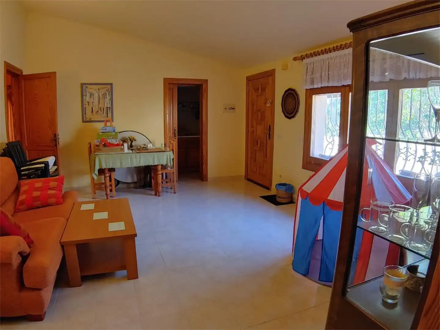 Houses for sale in Carrer Holanda, 3, Canyelles Houses for sale in Lloret de Mar with Terrace and Swimming Pool