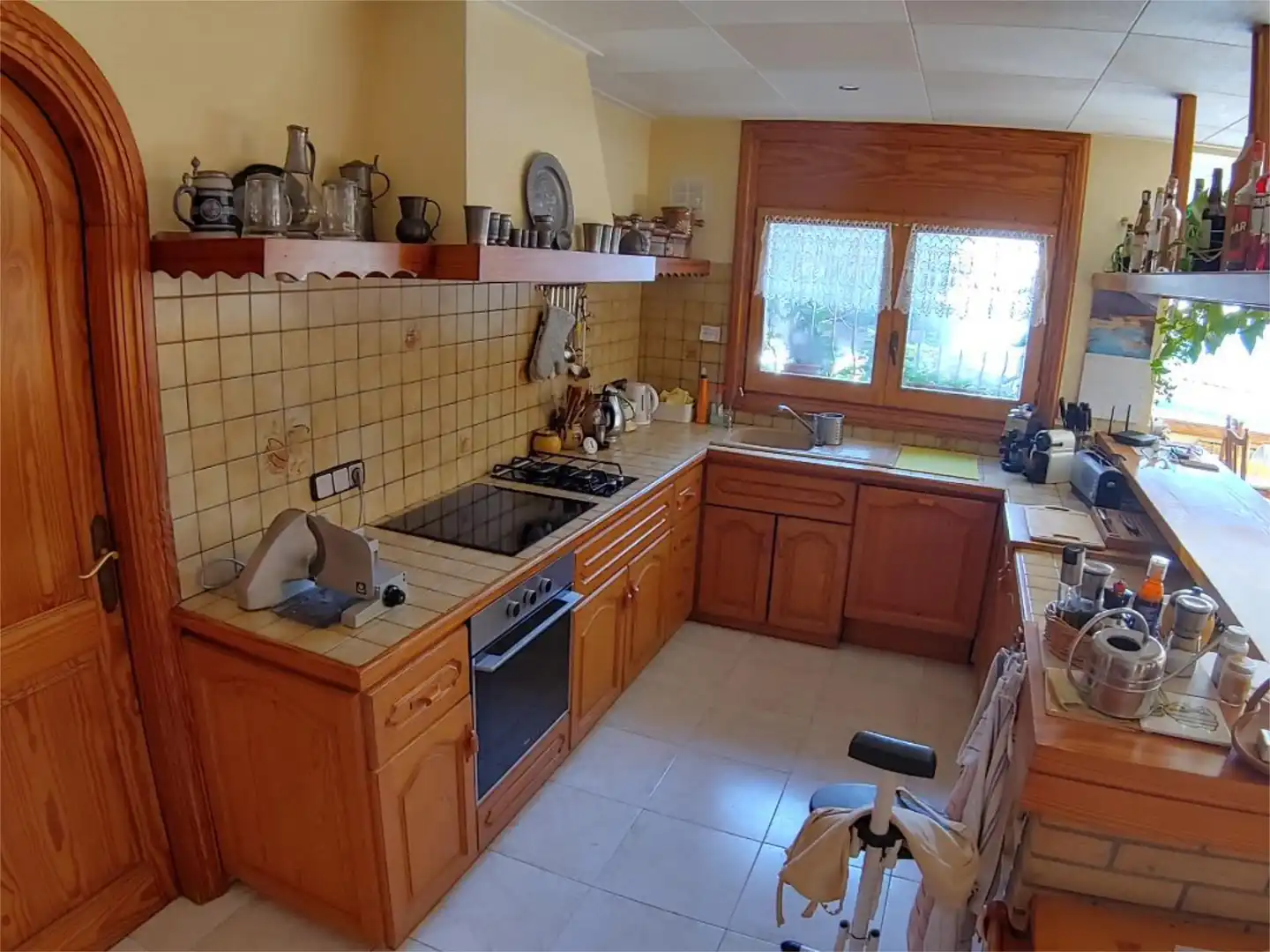 Houses for sale in Carrer Holanda, 3, Canyelles Kitchen of Houses for sale in Lloret de Mar with Terrace and Swimming Pool