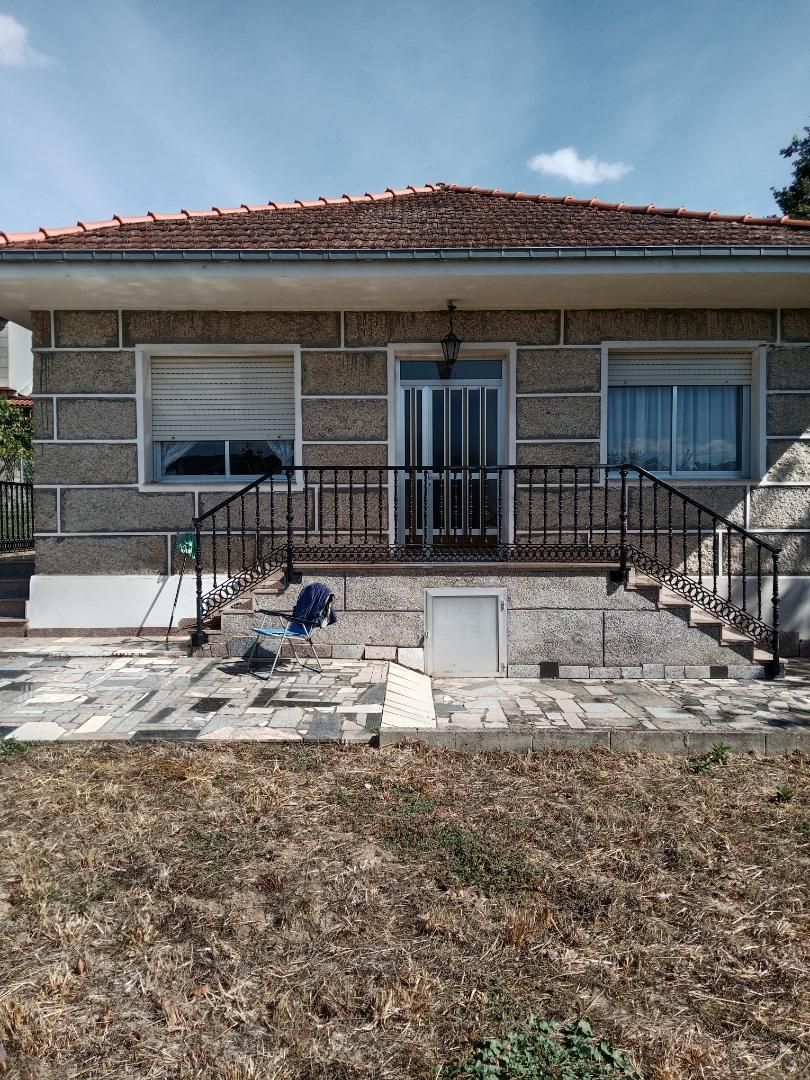 Terrace of House or chalet for sale in Verín  with Air Conditioner, Heating and Private garden