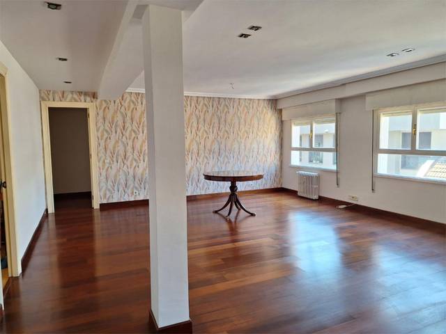 Piso en Alquiler en Calle Conde de Toreno, 3 en Parque San Francisco - Uría