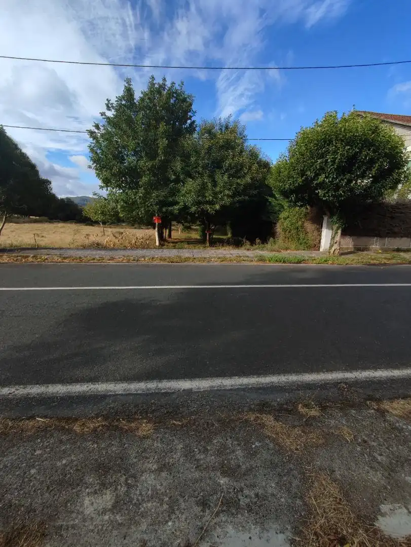 Land for sale in Vilar de Barrio
