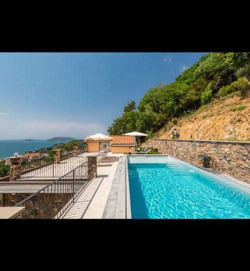 Photo 1 of Land for sale in Avinguda Rei en Jaume I, 1, Altea ciudad, Alicante