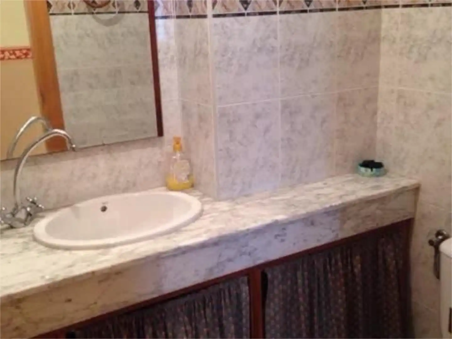 Piso en venta en Calle Canales, 8, Arévalo Baño de Piso en venta en Arévalo con Calefacción, Parquet y Trastero