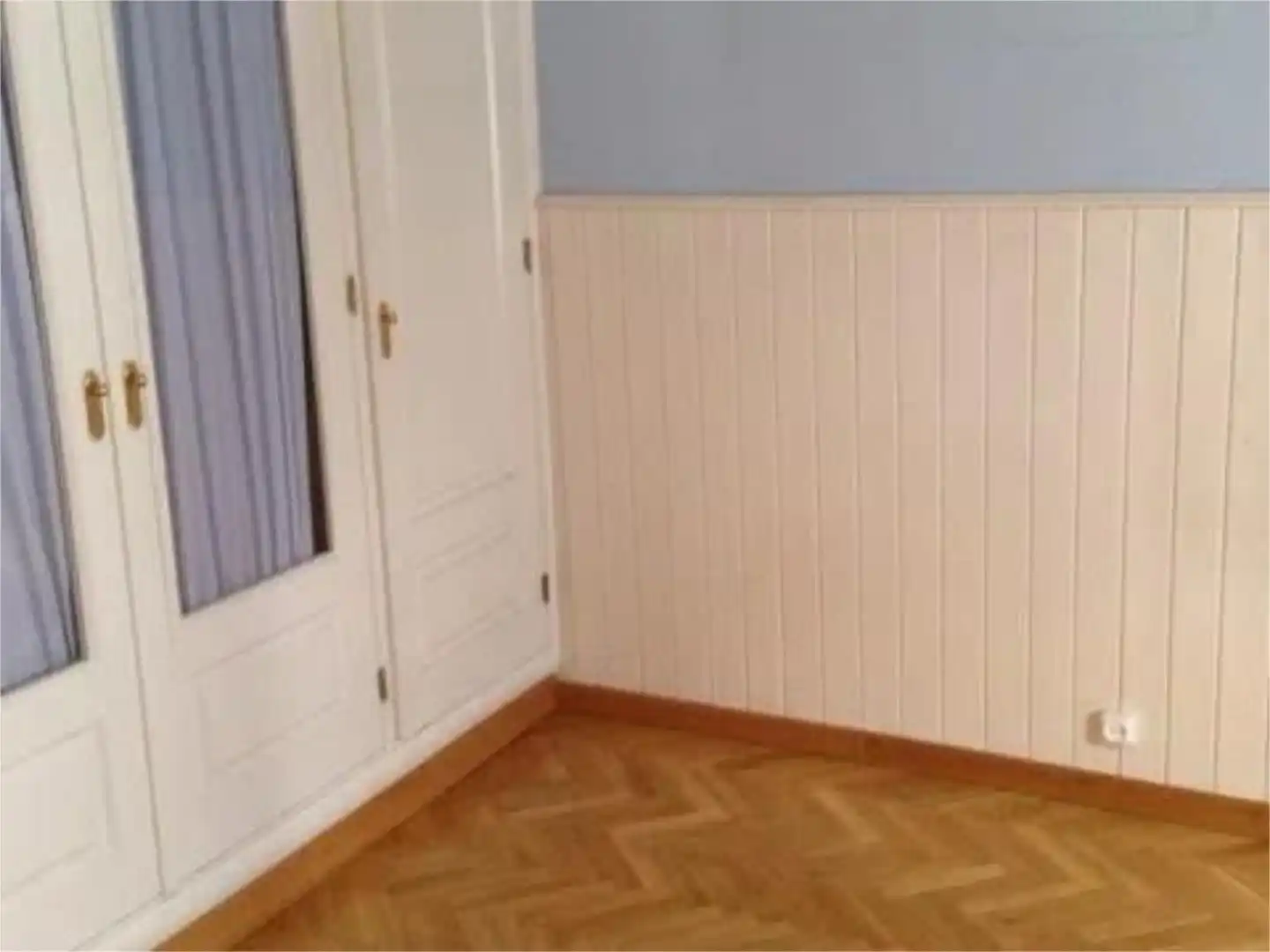 Piso en venta en Calle Canales, 8, Arévalo Habitación de Piso en venta en Arévalo con Calefacción, Parquet y Trastero