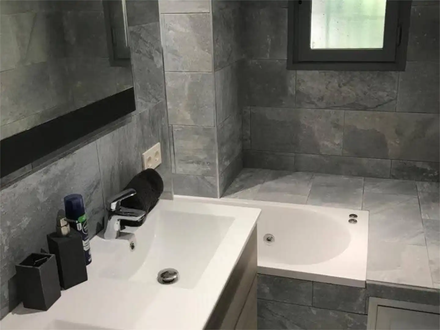 Piso en venta en Avenida Santa Maria, 7, Santa María Baño de Piso en venta en Marbella con Aire acondicionado, Jardín privado y Piscina