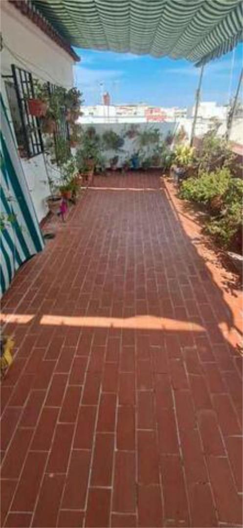 Vista exterior de Àtic en venda en  Córdoba Capital amb Terrassa