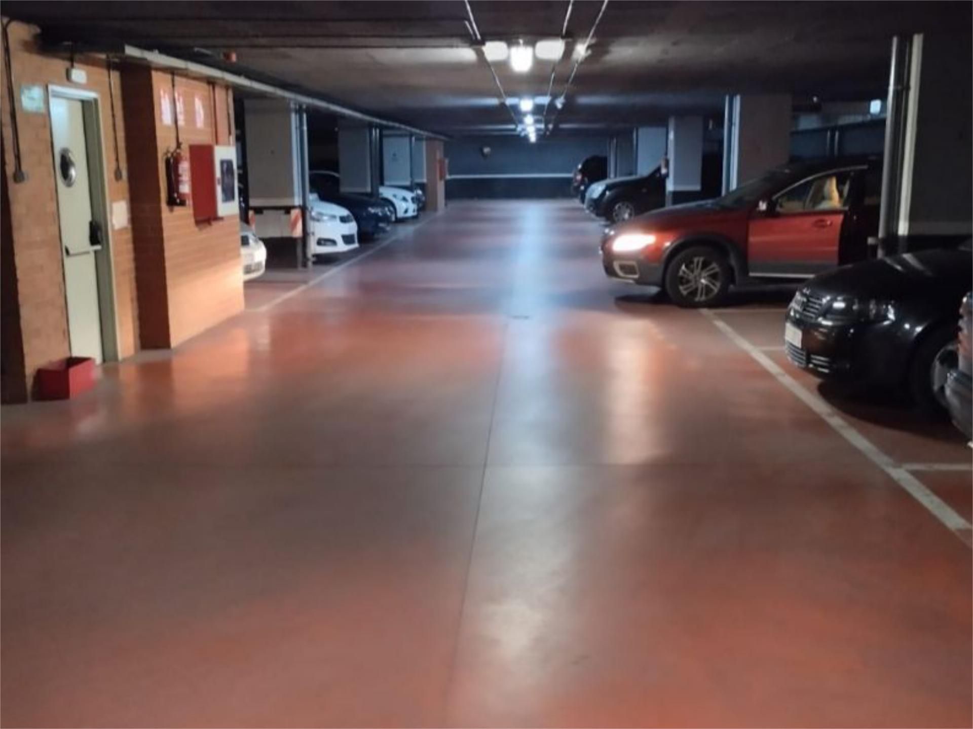 Parking of Garage to rent in  Madrid Capital