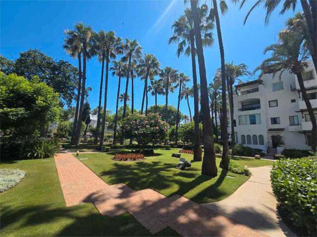 Apartamento en Alquiler en Puerto Banús