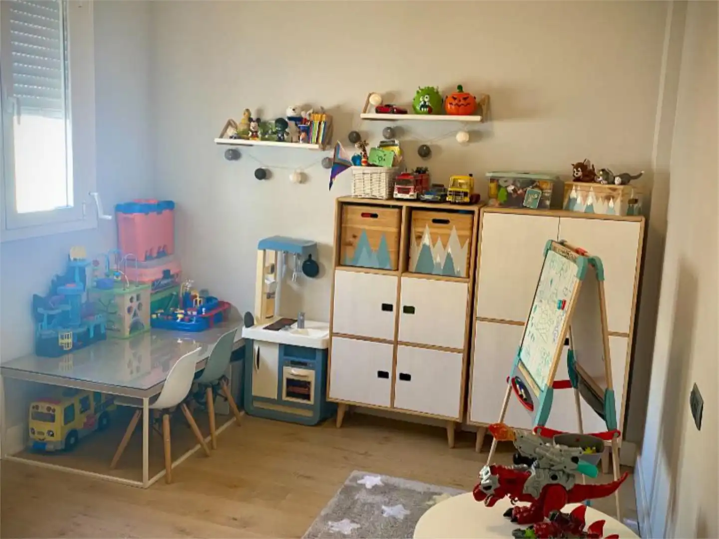 Dúplex en venta en Calle los Molinos, 15, Villa del Río Habitación de Dúplex en venta en Villa del Río con Aire acondicionado, Calefacción y Parquet