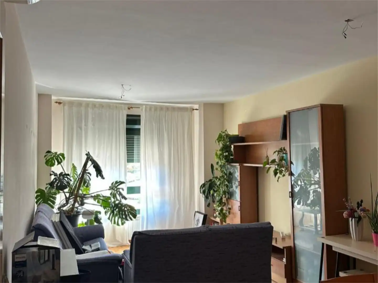 Flat for rent in Calle de la Presa, 59, Montserrat - Parque Empresarial Living room of Flat for rent in San Fernando de Henares with Air Conditioner, Heating and Parquet flooring