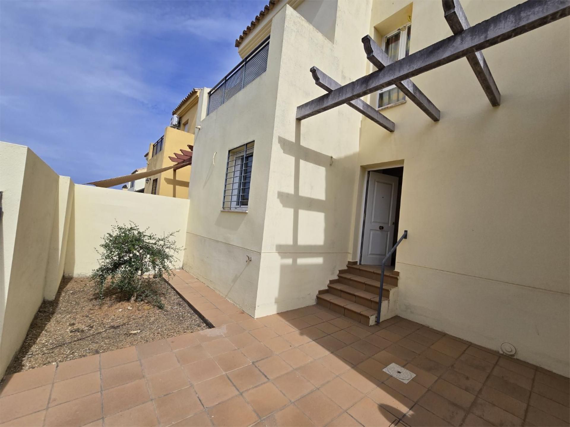 Exterior view of Flat for sale in El Ronquillo  with Swimming Pool, Furnished and Balcony